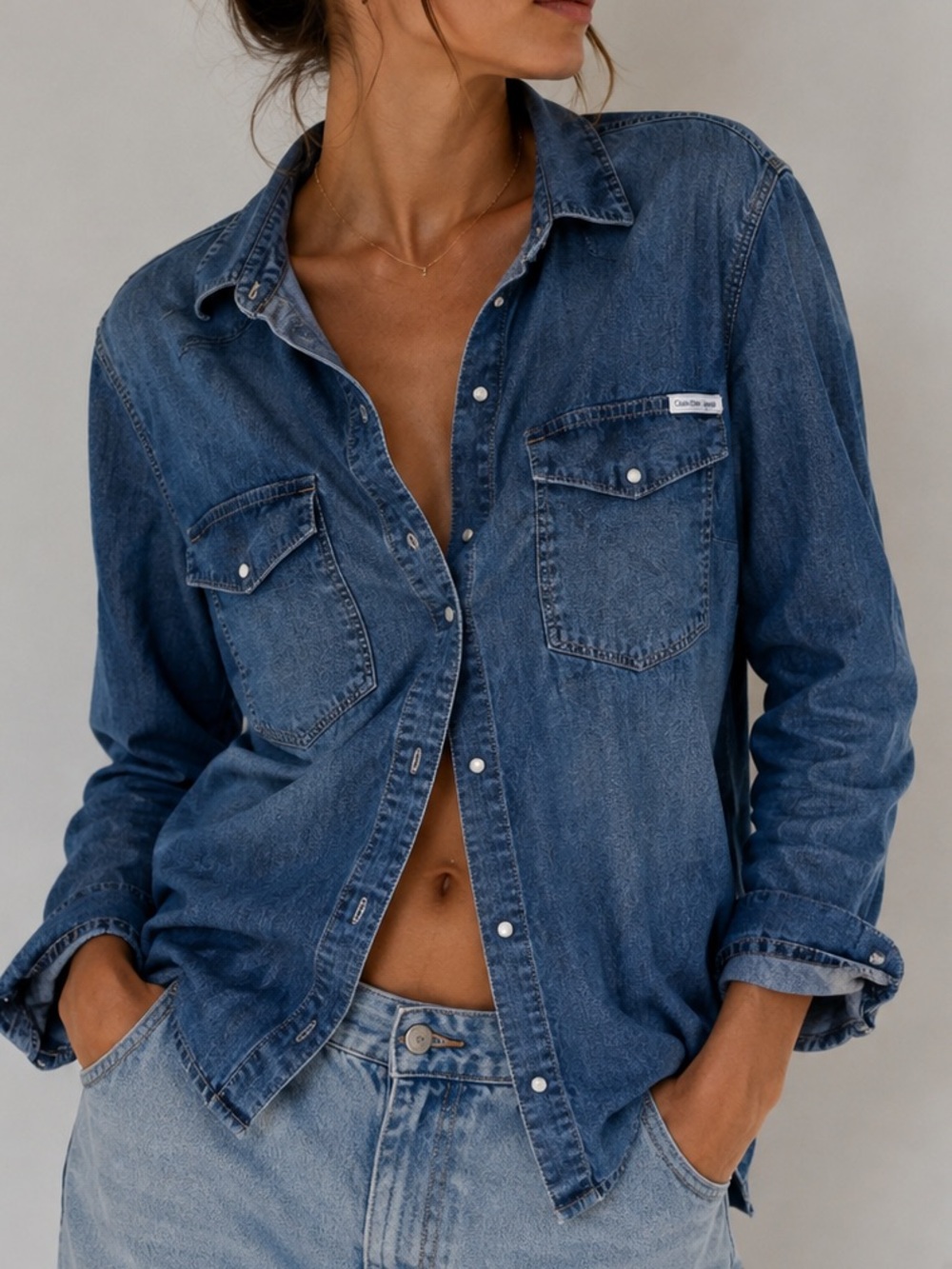 Calvin Klein Jeans Blue Denim Pearl Snap Shirt Hippie Boho Coastal Cowgirl